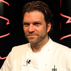 Carlos Bertolazzi, apresentador do "Cozinha Sob Pressão", é cotado para ser jurado do "BBQ Champ" - Ju Fumero/UOL